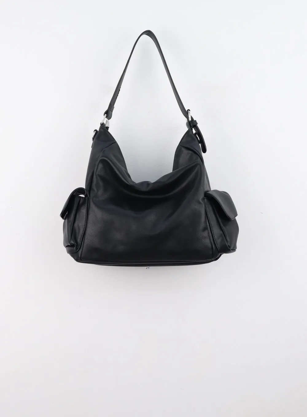 Multi-Pocket Chic Shoulder Bag IS301